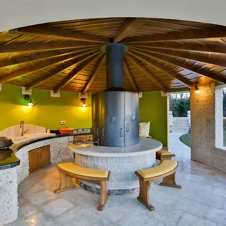 Vila Montepin *